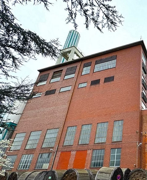 Außenansicht des Alten Kraftwerks auf dem EVO Campus