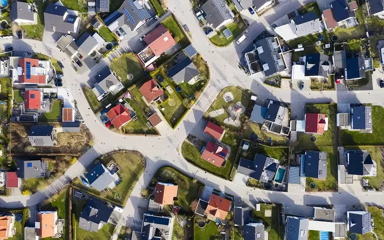 Luftaufnahme eines Wohngebietes